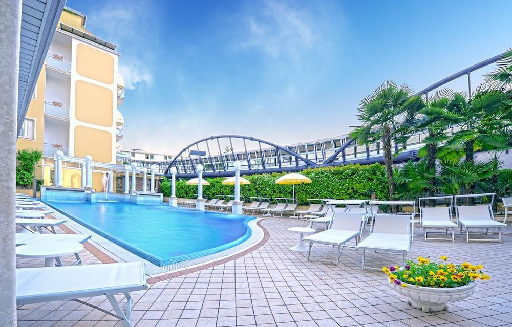 Hotel Aurora Terme Abano Terme Luaran gambar