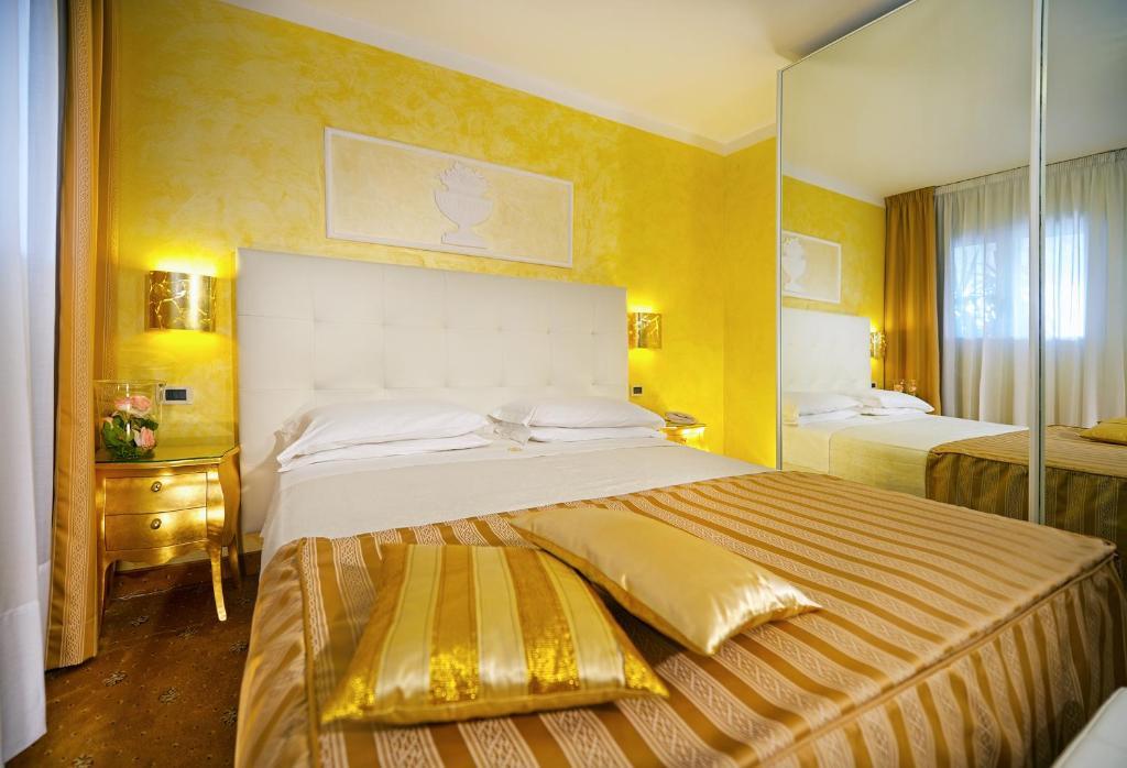 Hotel Aurora Terme Abano Terme Bilik gambar